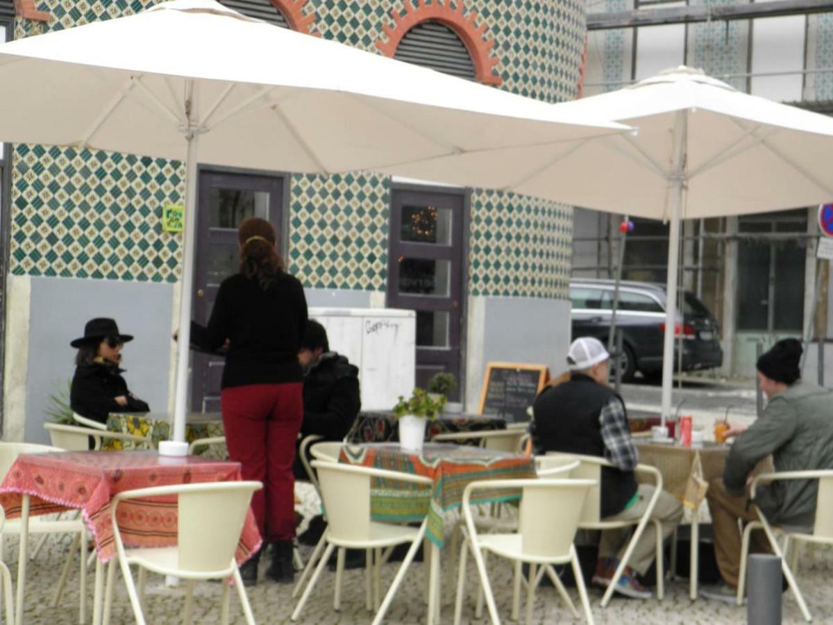 Sunny Green Terrace Lisbon Exterior photo